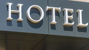 Channel Letter Signs VS Dimensional Lettering: Which Is Right For Your Storefront?